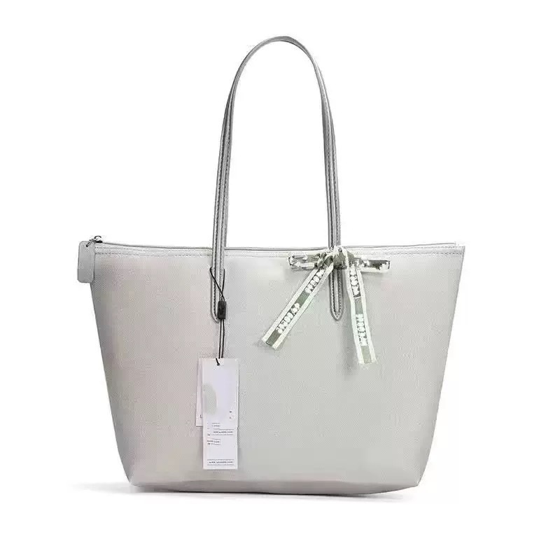 Medium silver