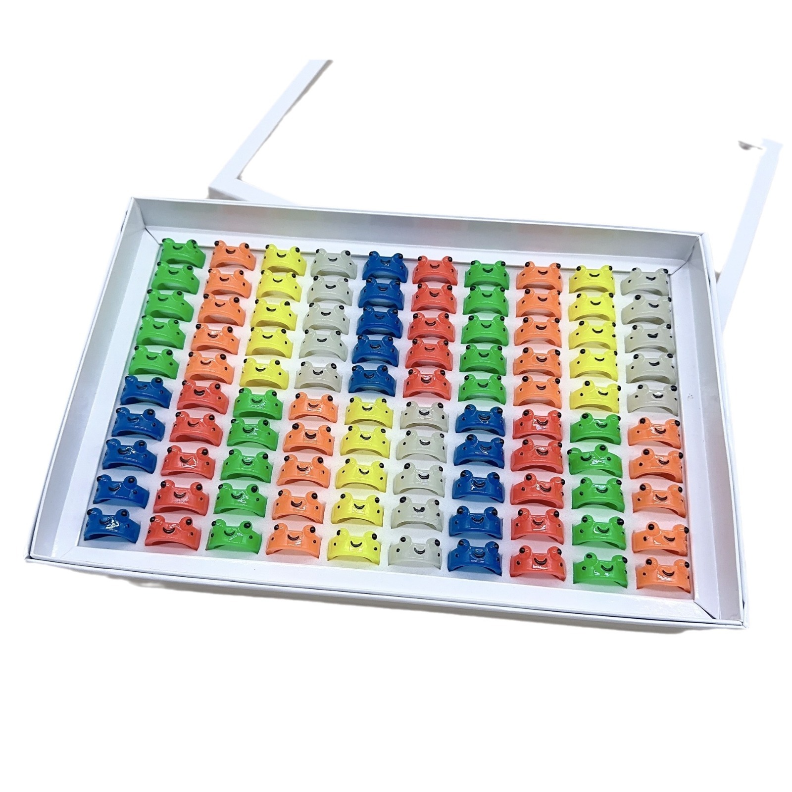 Venta caliente colorido personalizado animal de dibujos animados lindo anillo de dedo Anillo de resina de rana luminosa color mezclado en caja transfronteriza