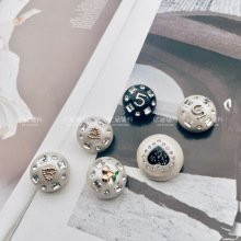 YIHAN| ټ~СLĔ5Ҵërb