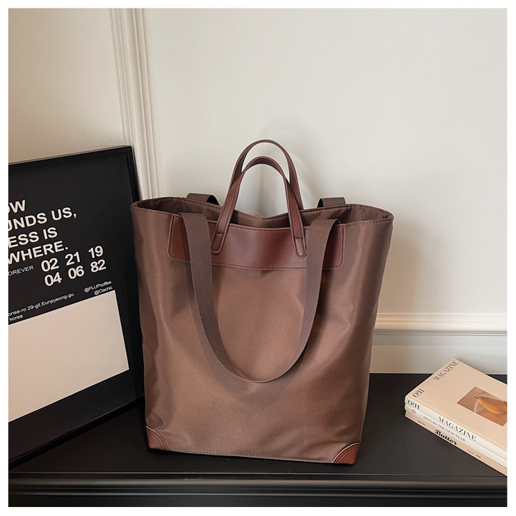 Bolso de mano de gran capacidad de ocio para mujeres 2026 nuevo estilo coreano de nicho bolso de hombro de brazo simple bolso de viaje image 10