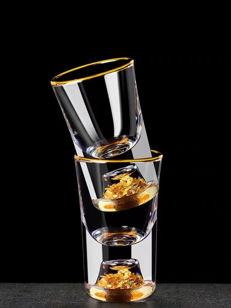 Juego de caja de regalo de copa de vino de hoja de oro de alta gama, dispensador de vino de hoja de oro para el hogar de alta gama, adornos de vino de cristal de alta gama al por mayor