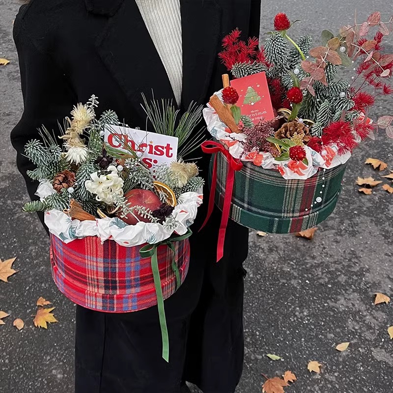 Navidad en línea pequeña caja de manzana caja de flores de regalo de Navidad hecha a mano diy caja de flores de frutas