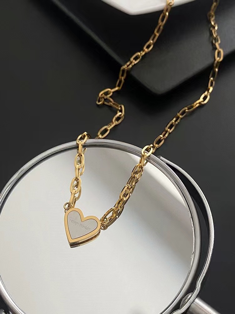 Fashion Heart Shape Titanium Steel Plating Pendant Necklace 1 Piece
