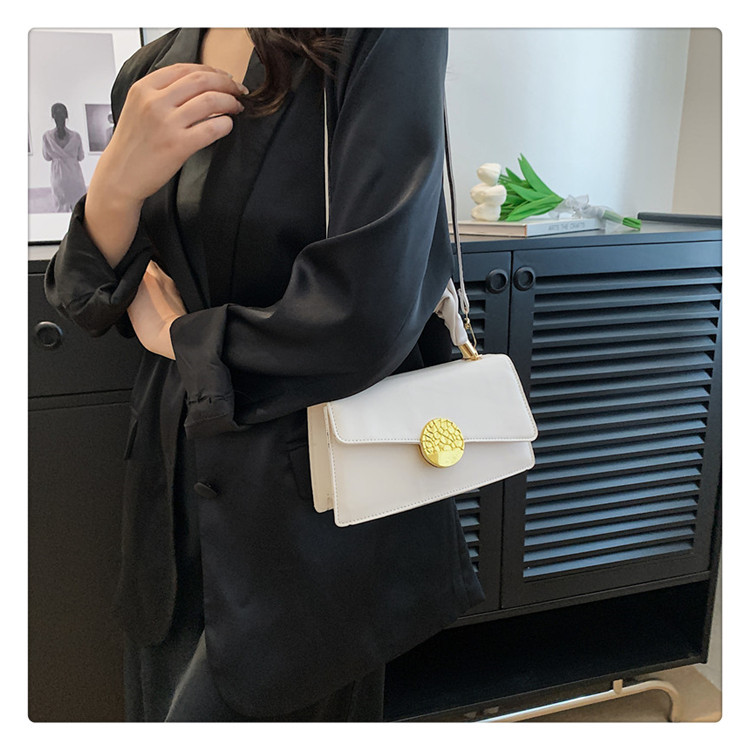 262g Weight Magnetic Buckle Closure Type Single Shoulder Strap Strap Type Crossbody Bag Bags Type Casual, Holiday Occasion Pu Leather Material Solid Color Pattern All Seasons Season Women's Gender Streetwear Style Square Shape Medium Size Women's Medium Pu Leather Solid Color Streetwear Square Magnetic Buckle Crossbody Bag 6