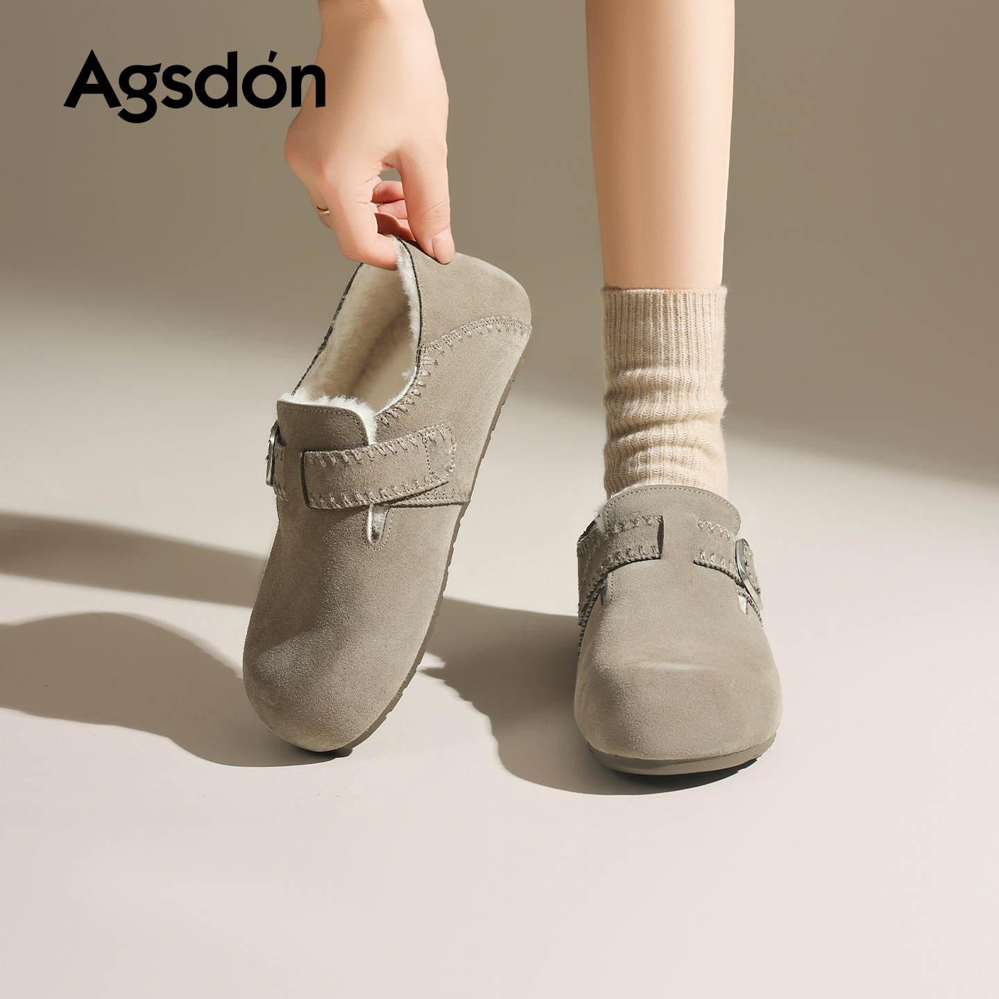 Augu Lion Dengjia veludo Boccan zapatos de mujer 2025 nuevo invierno suela gruesa un pie todo incluido botas de nieve de peluche zapatos de algodón
