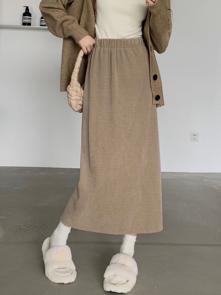コーデュロイ大きいサイズレディースベルベット厚手スカート2024秋冬Aライン痩身韓国風ミドル丈レディーススカートハイウエスト