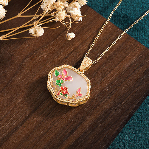 DouKuai Live Enamel Ruyi Safe Lock Pendant Necklace Imitation Hotan Jade Mother’s Style Retro National Style Jewelry