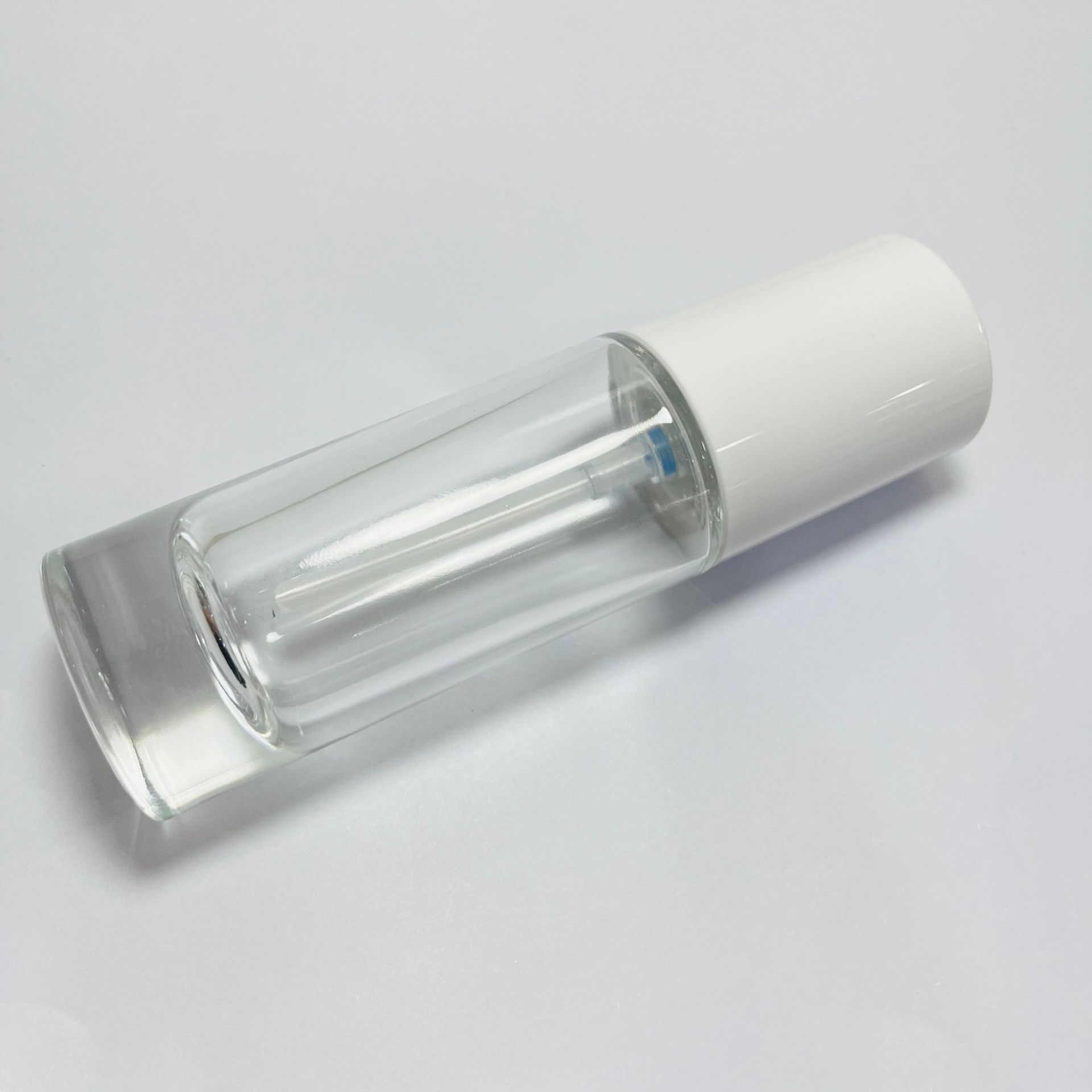 30ml直圆厚底透明喷雾香水瓶化妆品分装瓶细长粉底液瓶精华液瓶