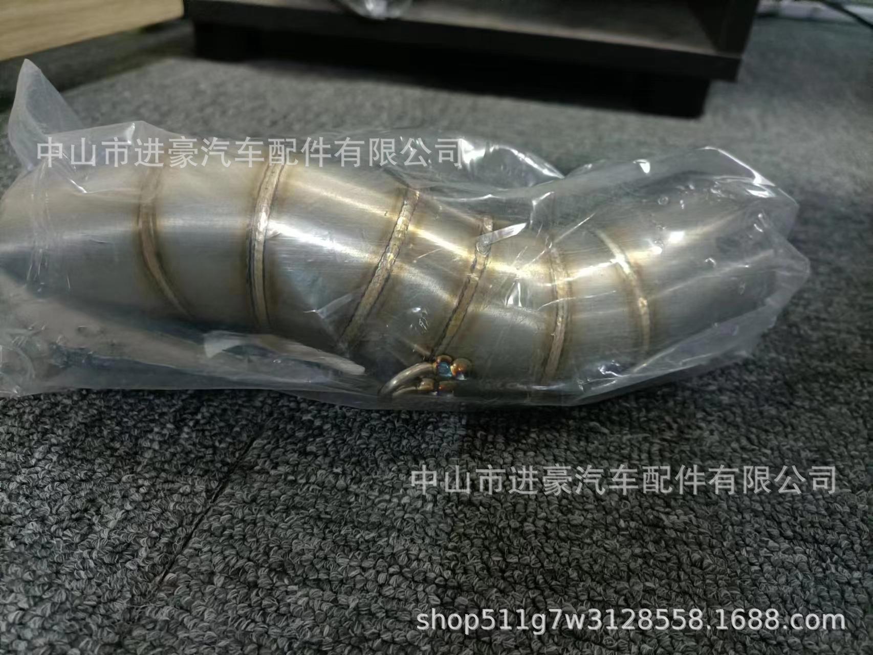 Suitable for Kawasaki Z900 Modified Mid-Section Exhaust Pipe, Stainless Steel Mid-Section, 17-24 Years, Factory Direct Sales