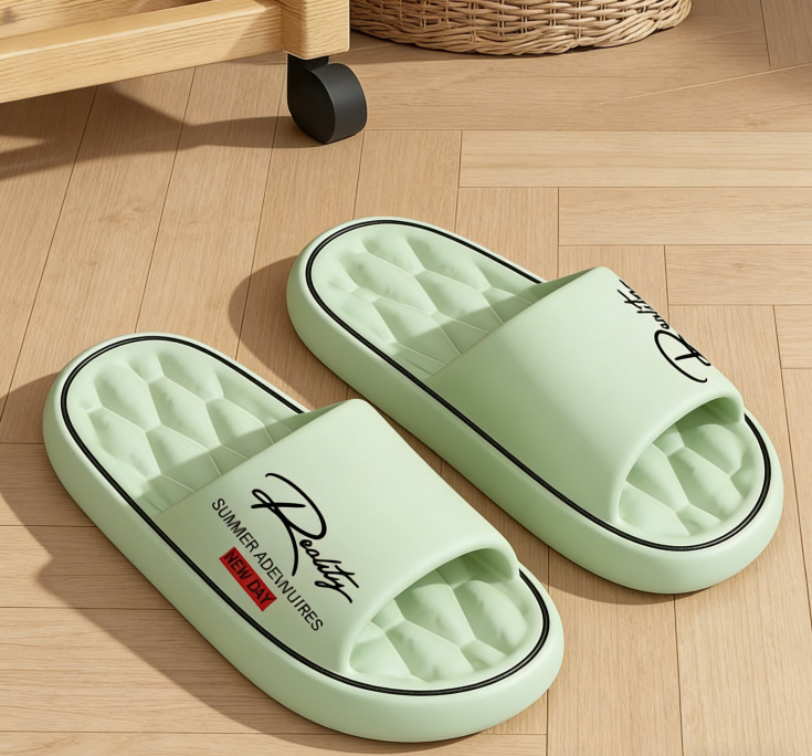 Nuevo 2026 sensación de mierda zapatillas de mujer verano antideslizante en el hogar impresión de fondo grueso zapatillas de hombre