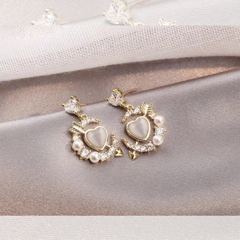 新款S925银针爱心丘比特之箭高级设计感耳环珍珠猫眼石甜美耳钉女