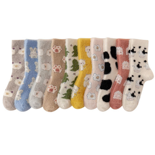 Mink velvet socks for women in winter plus velvet thickened mid-calf socks coral velvet sleep floor socks confinement socks towel snow socks