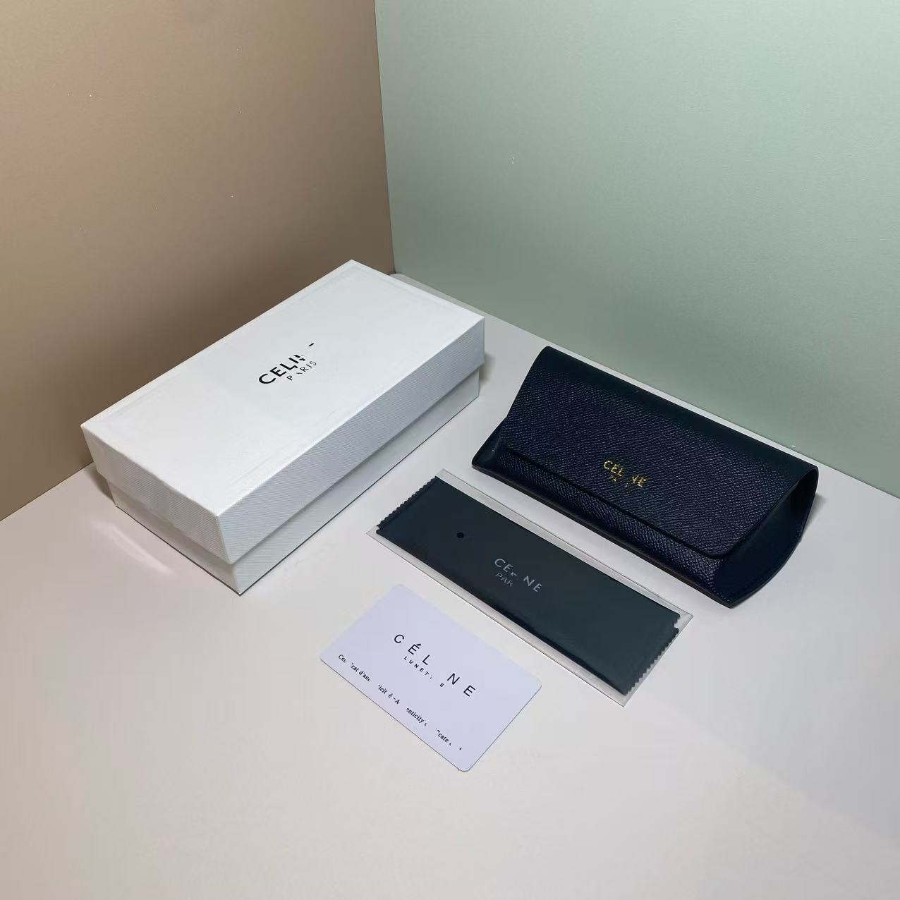 Fábrica al por mayor directa de una sola pieza de caja de espejos de alta calidad caja de almacenamiento gafas de sol gafas de sol caja de gafas de sol