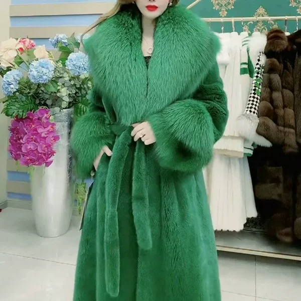Emerald, green