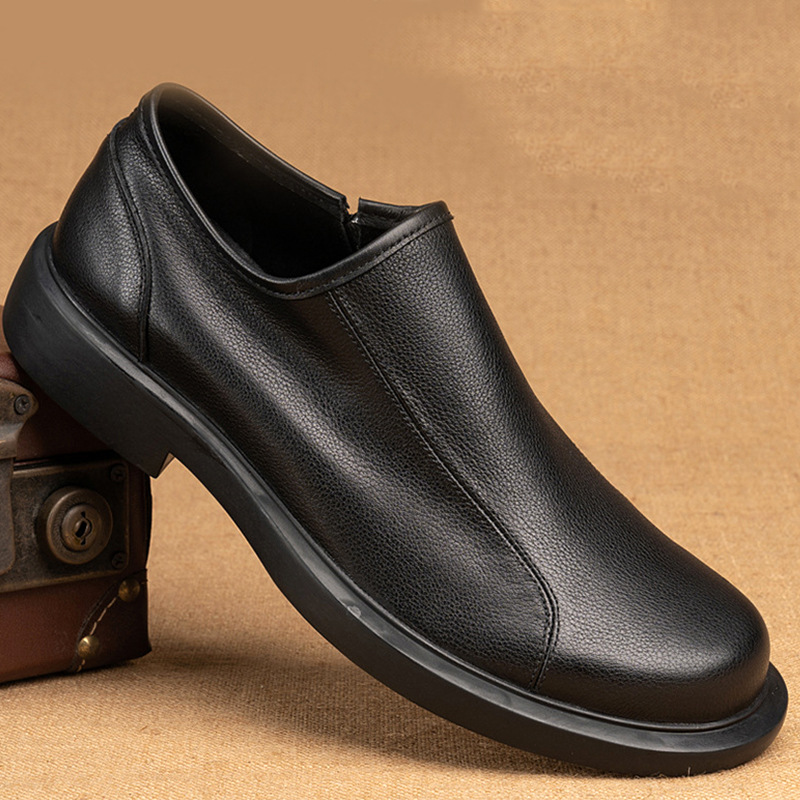 Men's Leather Shoes 2025 Casual Versatile Breathable Soft Sole Soft Surface Round Toe Retro Workwear Black Shoes for Men