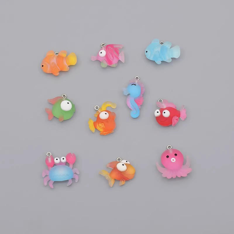 Resin colorful clown fish crab goldfish marine animal ornaments pendant diy earrings keychain pendant accessories