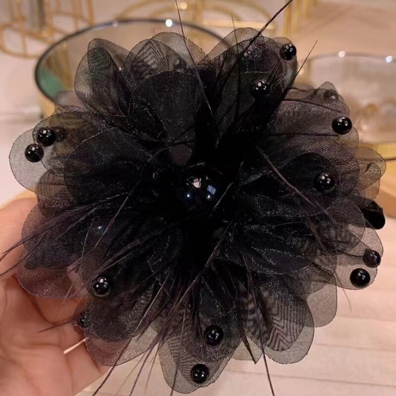 Tiktok same style peony feather clip high-looking light luxury fashion shark clip clip Western style hairpin top grade