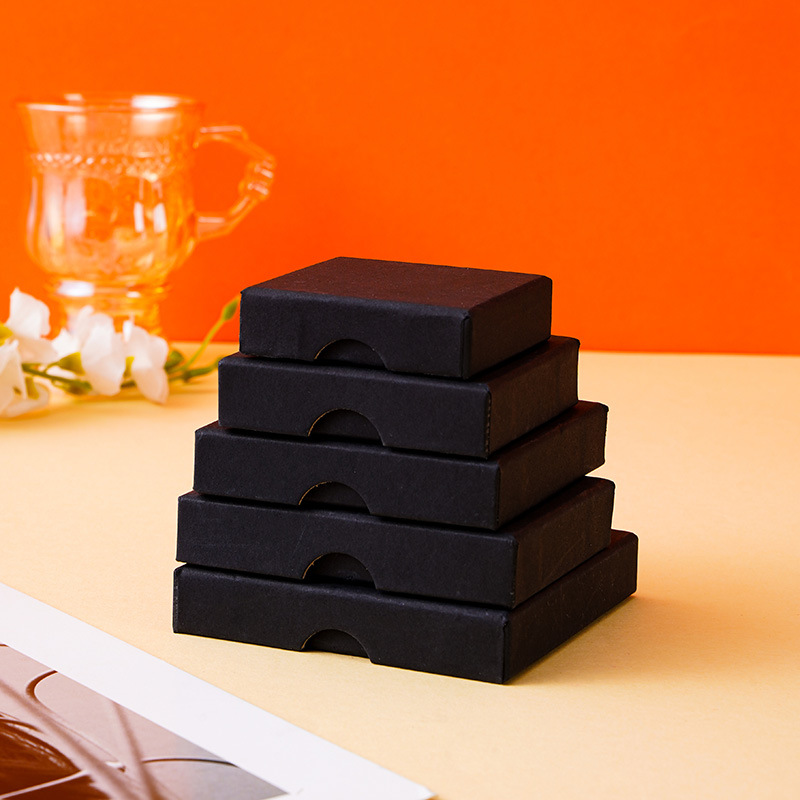 블랙 (블랙 판지) * 6*6*1.6cm(13g)