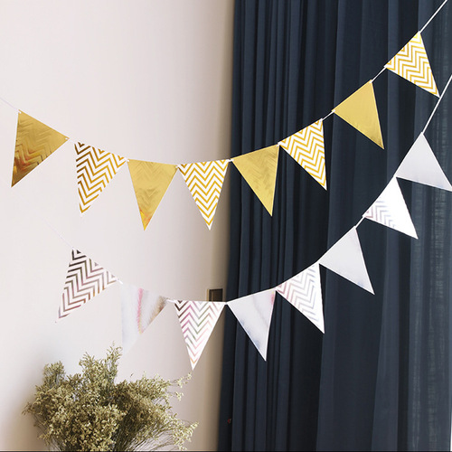 12 pieces wavy pattern bronzing pennant children's birthday party decoration hanging flag birthday pull flag banner wholesale customization