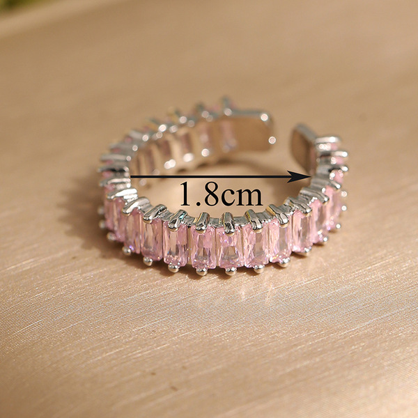 Elegant design one size adjustable sophisticated ring with zircon