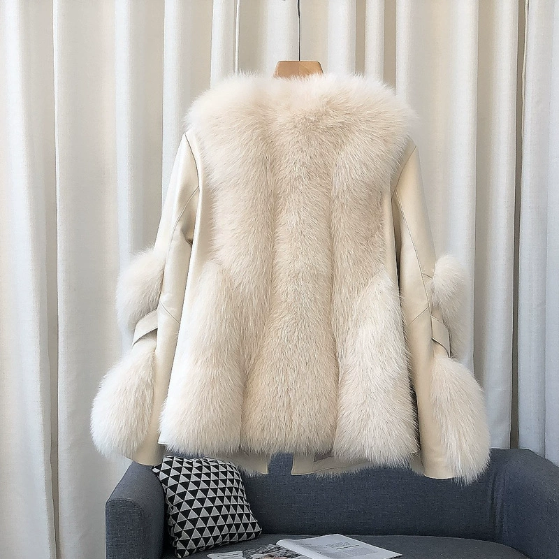 Зимняя элитная импортная короткая пуховая куртка