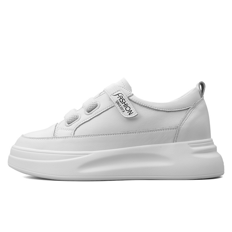 Modas y cómodas zapatos blancos para mujeres verano 2025 nuevos zapatos de suela gruesa, ligeros y transpirables zapatos deportivos casuales de suela suave