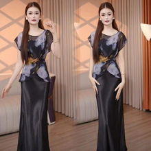 �ļ��¿�ӡ�����潉���r��T��Ů����΢͸�W����β��������Ů���l