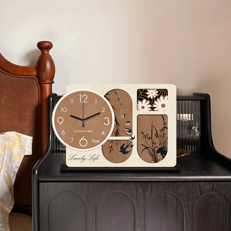 2025新款中古风钟表挂钟客厅创意复古艺术洞洞板家用时钟挂表挂画