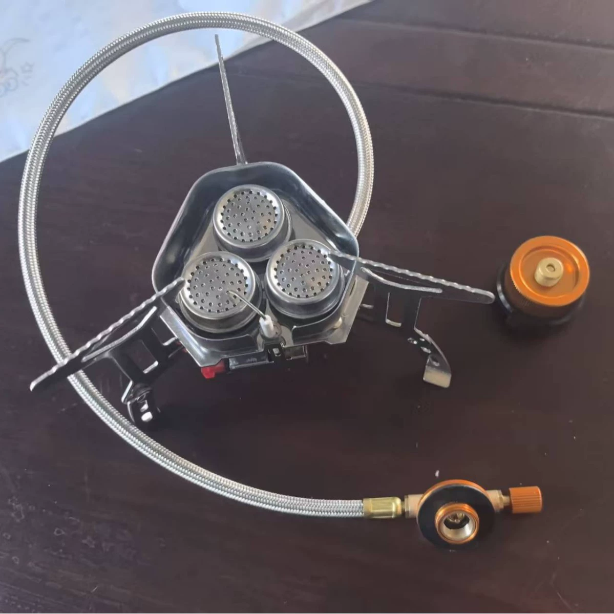 Портативная газовая плита для кемпинга и приготовления пищи на открытом воздухе, разборная, высокомощная, с тремя конфорками, универсальный комплект для использования на высокогорье, кассетная плита.