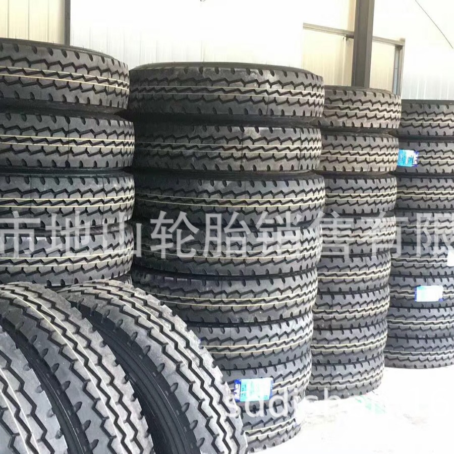 供应现货275/70R22.5钢丝子午线轮胎 真空胎 卡客车轮胎