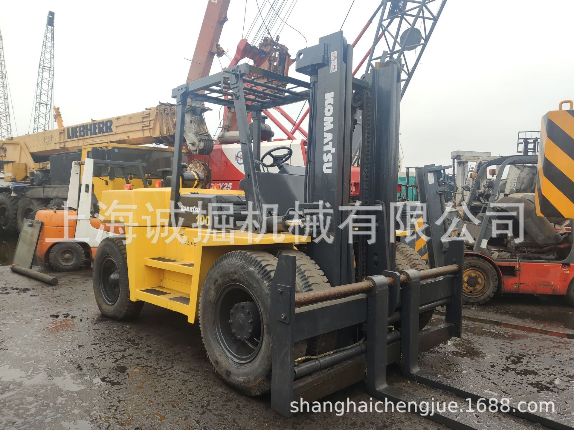 二手小松10吨柴油叉车  标准配置    双排轮  现货转让