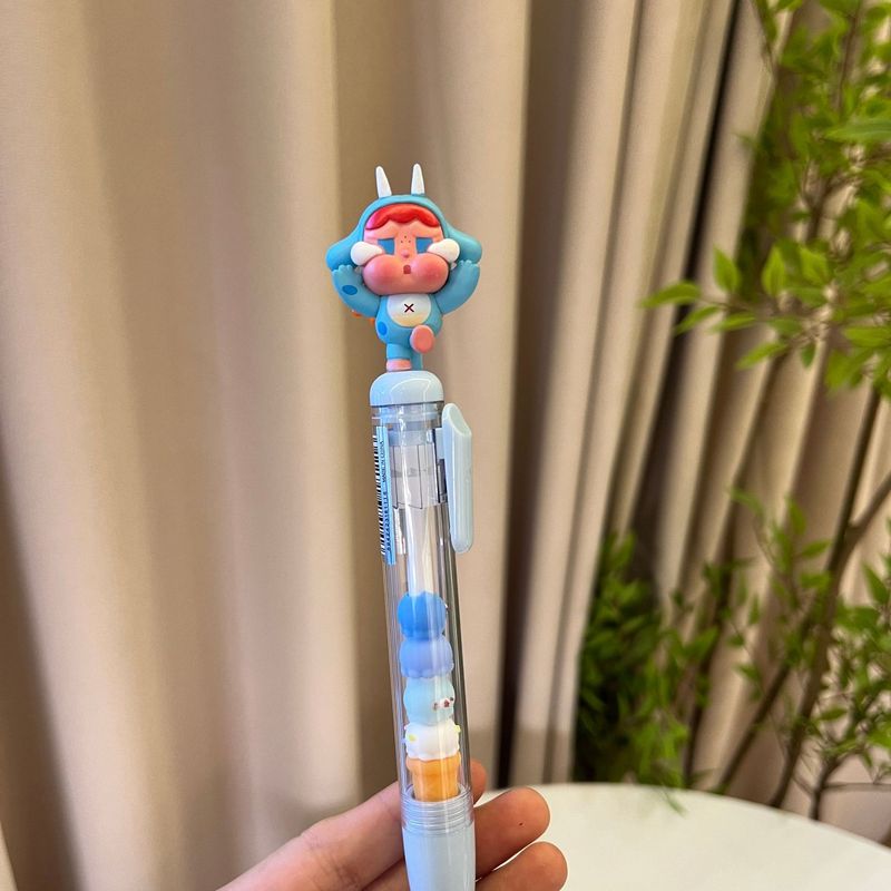 泣いている赤ちゃんを変える、かわいい赤ちゃんを変える、ニュートラルペン、クリエイティブなDIY楽しいペン、かわいい学生|undefined