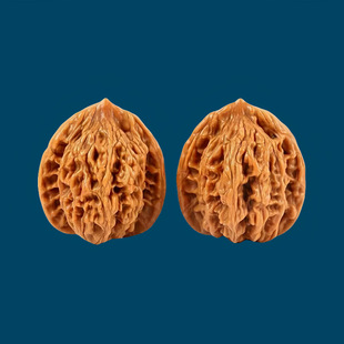 Wholesale scenic spot tourism hot selling entry primary color natural lion head text play walnut hand piece a pair of play pieces