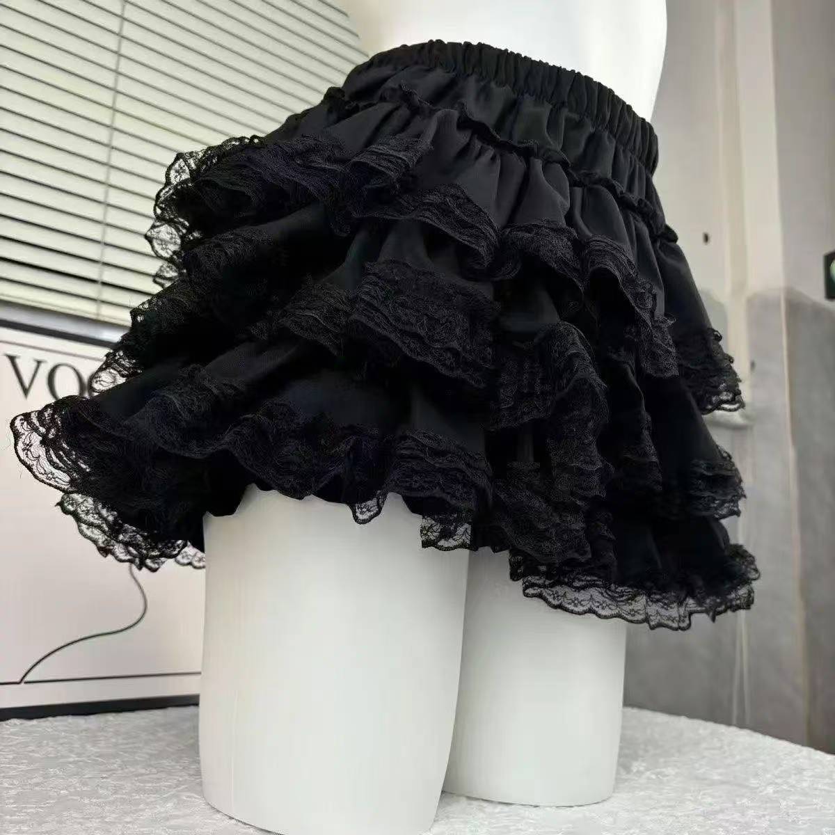 Lace High-Waist Puffy Mini Skirt, Black One Size, French Sweet Style — detail image 5