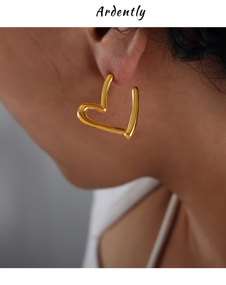 11g Weight 0.03µm-0.05µm Gold Plating Thickness PVD Coated Gold Plating Process 304 Stainless Steel Ear Needle Material PVD Coated Real Gold Plated 18K Gold Solid Color Titanium Steel Simple Style Waterproof Non Tarnish Ear Studs