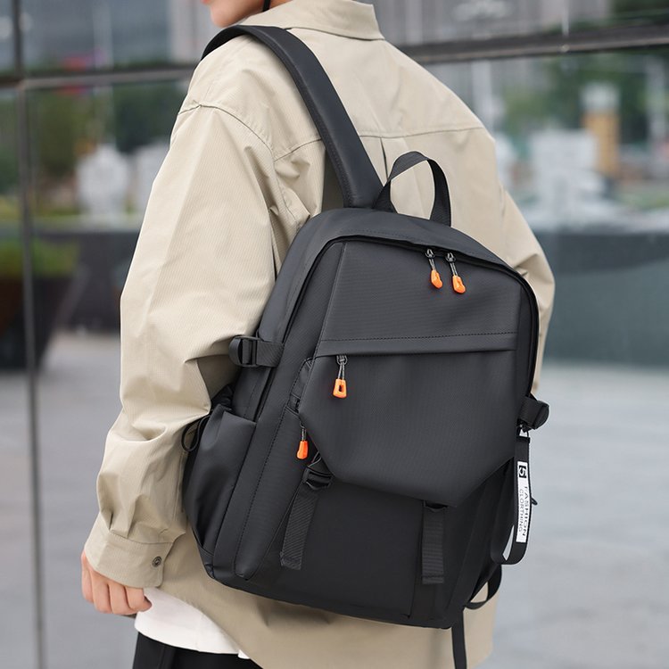 Cada bolso es un clásico distintivo.