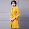 Long sleeved suit collar， waist down， thin coat and skirt