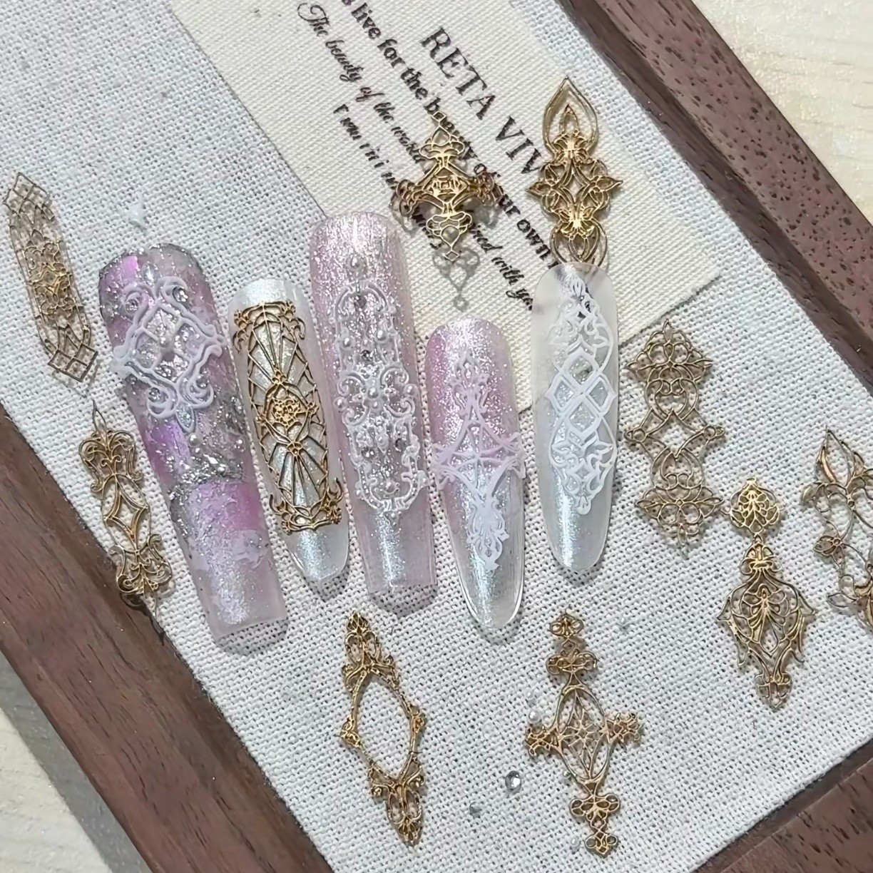 Molde de manicura amor arco en relieve flor ornamentos molde abrasivo alta permeabilidad estereoscópica DIY decoración molde de silicona