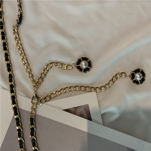 European and American chain belt for women, fashionable braided metal belt with decoration, matches skirts, thin waist chain chain accessory, Instagram trendy