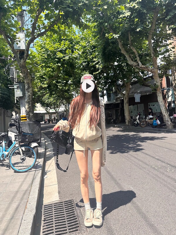 一只癫羊2025年早秋刺绣连帽卫衣外套辣妹字母时尚宽松短裤套装|undefined