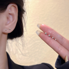 S925银针简约小巧豆豆耳钉ins潮网红同款冷淡风养耳洞耳棒耳环女