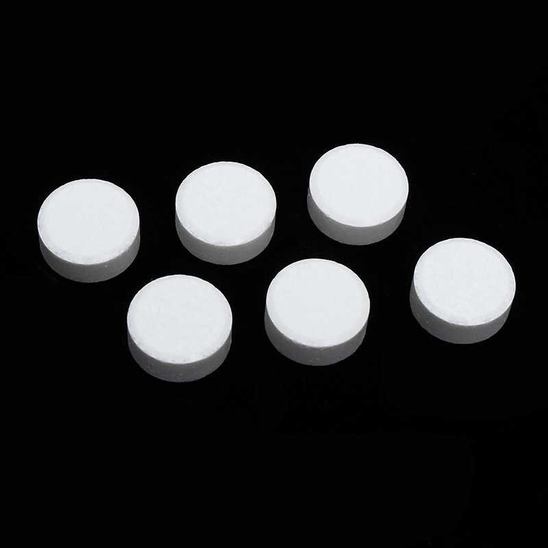 Degreases concentrated effervescent tablets
