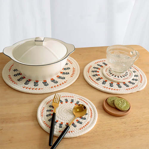 Nordic style cotton and linen woven insulation mats, home dining mats, bowl mats, casserole mats, tea coasters, pot mats, anti-scalding table mats
