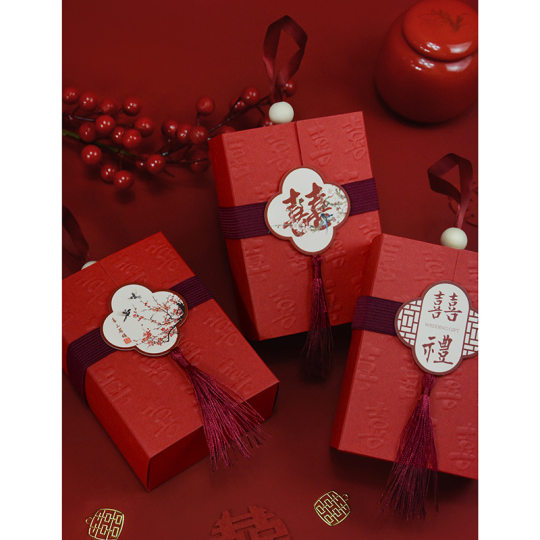 Chinese style candy box candy box table candy box big red wedding wedding wedding wedding gift box wholesale