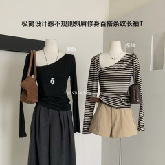 Y.JIA 伊嘉 韩系极简条纹设计感不规则斜肩百搭修身长袖T恤女9352