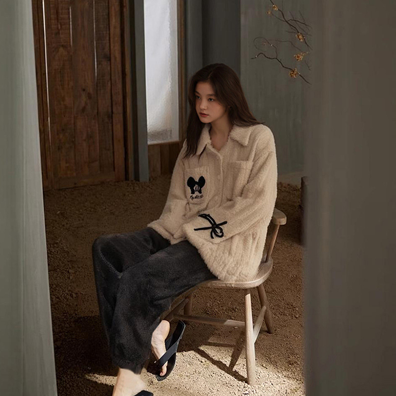New Pajamas for Women in Autumn and Winter, Comfortable Cotton Velvet, Thickeneded, Simple, Casual, High-End, Flannel Home Wear Sets