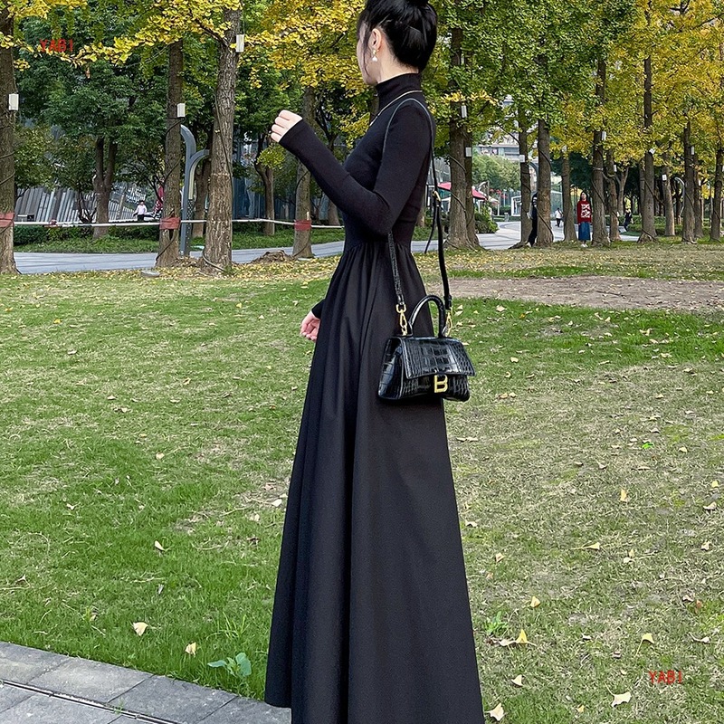 黑色赫本风高领连衣裙女2025秋装感收腰显瘦气质长裙大摆裙子|undefined