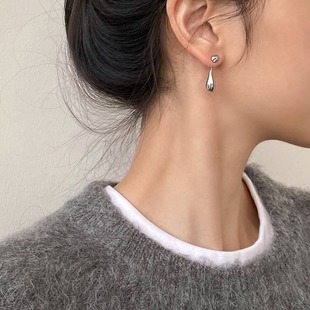 Silver Needle Peas Water Drops Back Hanging Earrings Women's Minimalist Design Advanced Atmospheric Earrings Simple Daily Earrings New Style