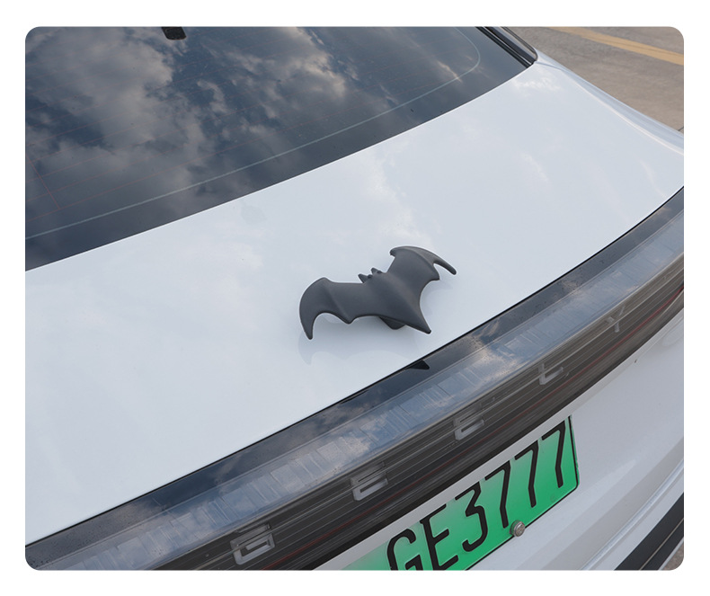 Car Personalized Car Logo Bat Random Sticker Modified Car Sticker Bat Decorative Sticker Car Body Sticker Tail Label Side Label