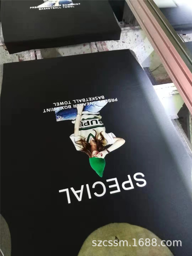 f9ac3ffbb209b5a52126cf75fb5d14